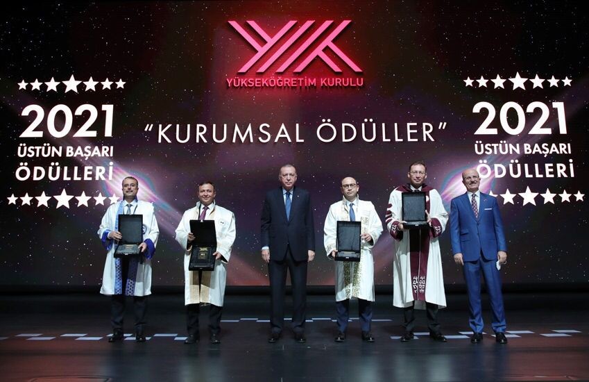  TURKOVAC’ı geliştiren ERÜ’ye Cumhurbaşkanı Erdoğan’dan ödül