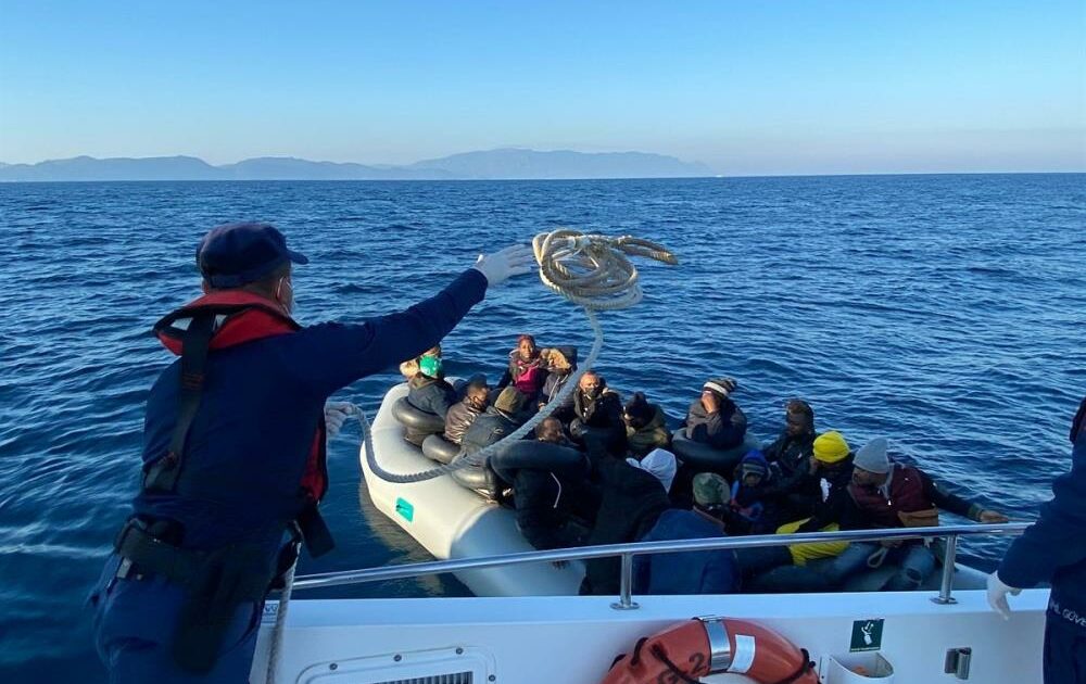 Aydın’da 79 düzensiz göçmen kurtarıldı