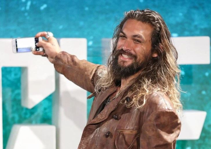 Jason Momoa corona virüse yakalandı