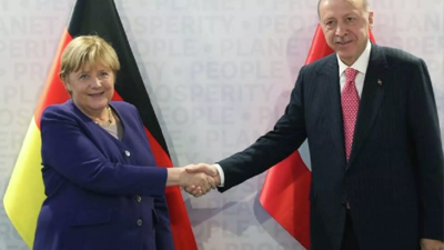 Erdoğan, Almanya Başbakanı Merkel ile görüştü