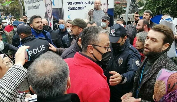 Aşı karşıtından kendisine müdahale eden polise: ‘Açığa alınacağını biliyor musun?’