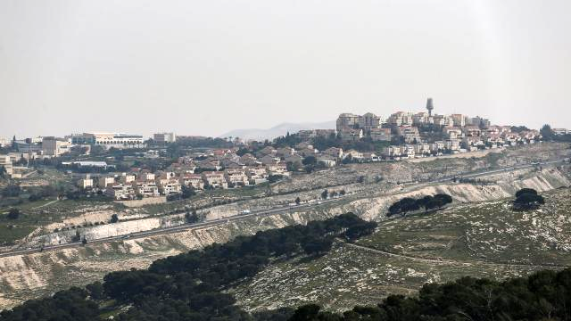 İsrail, işgal altındaki Batı Şeria’da 1355 konut için ihale açılacağını duyurdu