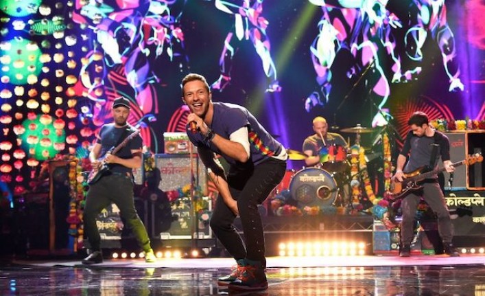 Coldplay’den çevre dostu konser: Zıplayarak elektrik üretilecek