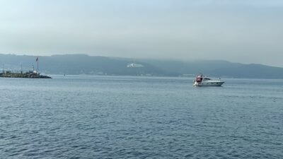 Çanakkale Boğazı 12 saat sonra gemi trafiğine açıldı