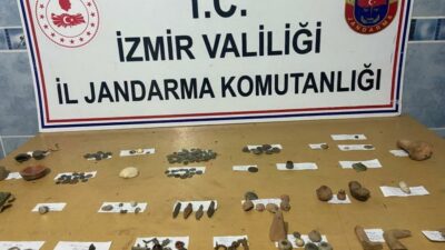 Evini müzeye çevirmiş! Tam 165 parça tarihi eser