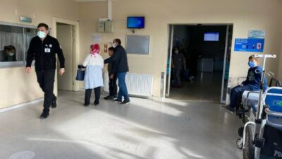 Amip şüphesi: 417 öğrenci hastanelik oldu