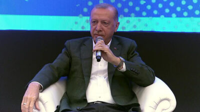 Erdoğan, ‘Ezineli Yahya Çavuş Belgeseli’ galasında gençler ile buluştu