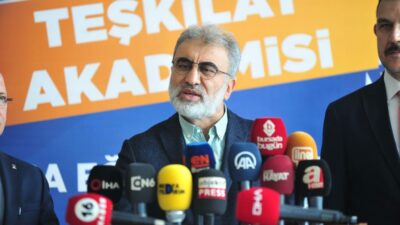 Eski Bakan Yıldız: ‘Yaptığımız bir ekip çalışmasıdır’