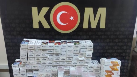 Bursa’da kaçak sigara operasyonu: 2 gözaltı