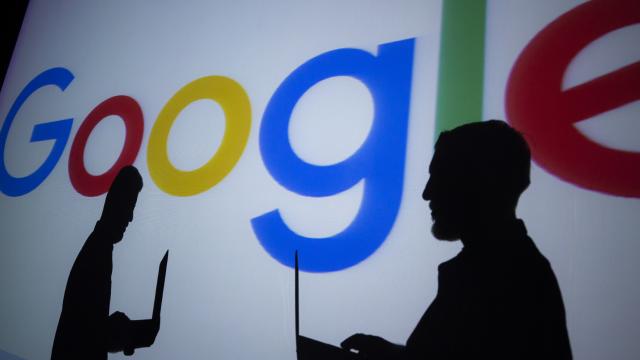 Rus mahkemesinden Google’a 98 milyon dolar para cezası