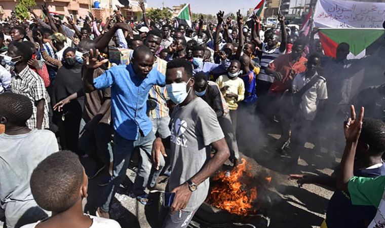 Sudan’da darbe karşıtı eylemlerde altı kişi daha öldü