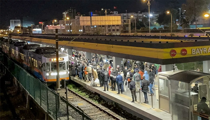 İstanbul’da metro arızası: İstasyonlarda yoğunluk…