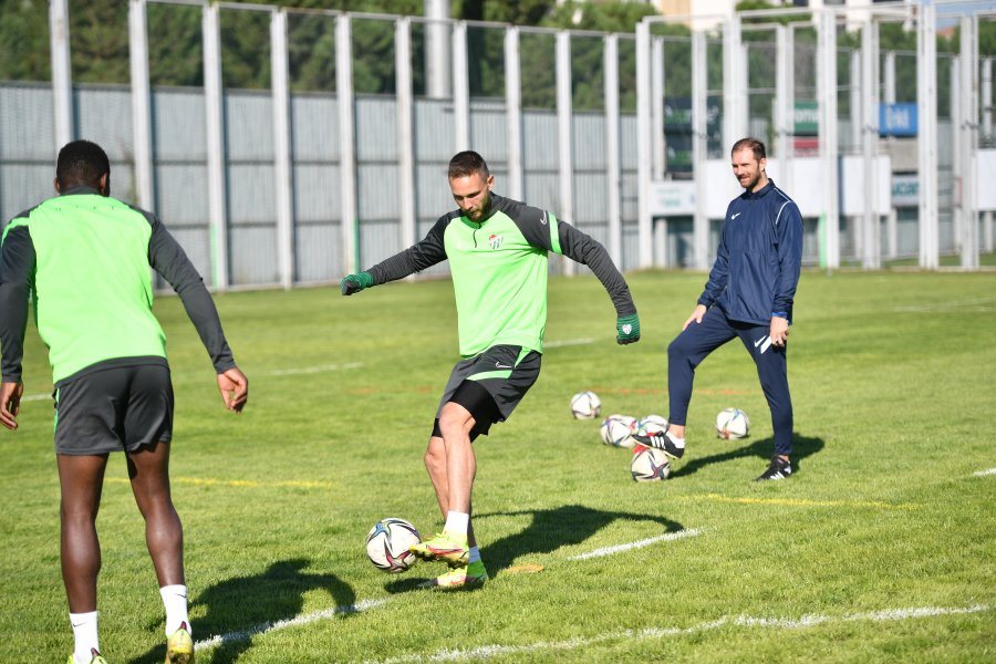 Bursaspor’da hazırlıklar tamam!