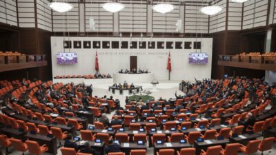 TBMM’de Erdoğan’a EYT sorusu: ‘Siz kaç yaşında emekli oldunuz?’