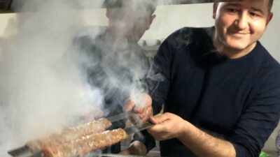 Adana’da ‘askıda kebap’ uygulaması!