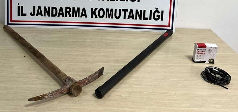 Defineciler gradyometre ve endoskopik kamera ile yakalandı