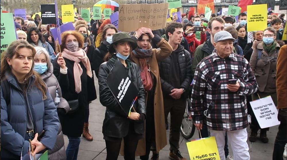 Paris’te ırkçılık protestosu