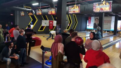 Osmangazi’de personel bowling turnuvasında buluştu