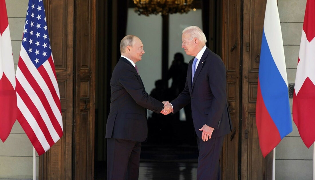 Biden ve Putin Ukrayna’da artan gerilimle ilgili görüştü