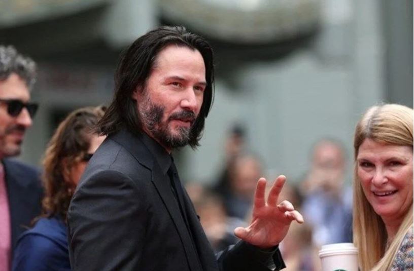 Keanu Reeves’ten Matrix 4 tepkisi: Ama ben öldüm!