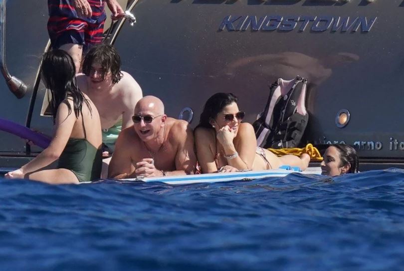 Jeff Bezos ile Lauren Sanchez tatilde - Norm Haber