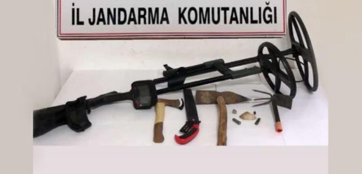 Sit alanında kaçak kazıya jandarma baskını!