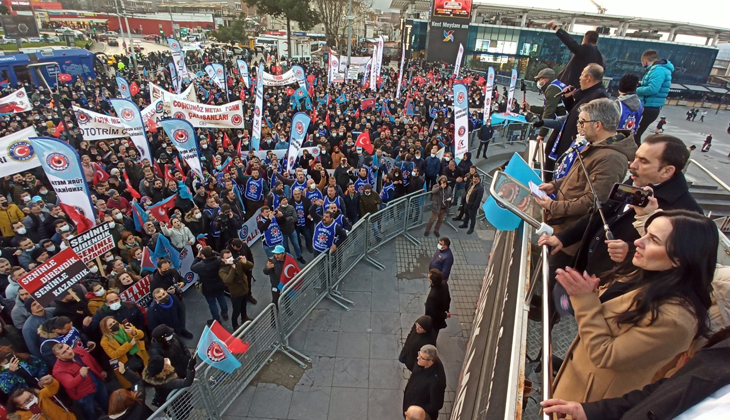 Türk Metal Sendikası üyesi işçiler, Bursa’da meydanlara indi