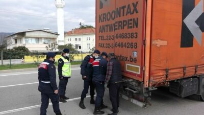 Yanlış TIR’a binen göçmenler kendilerini Sofya yerine Çanakkale’de buldu