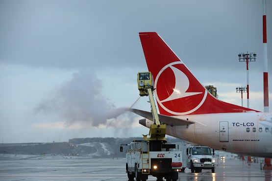 THY’den uçuş güvenliği önlemi; 50’den fazla uçak işlem gördü