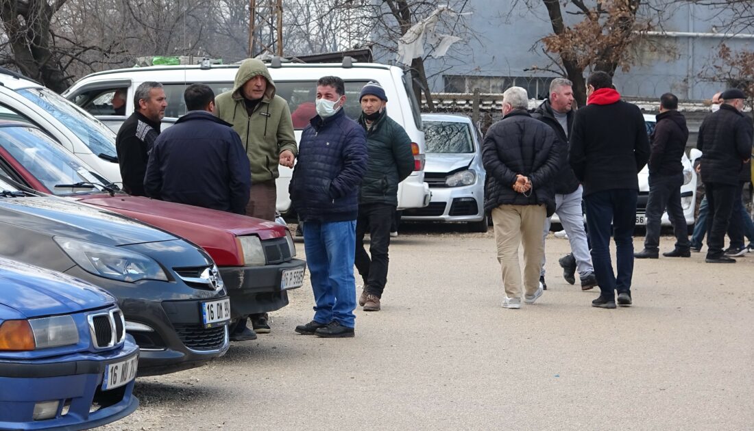 Sıfır araçlarda düzenlenen ÖTV indirimi sonrası ikinci el oto pazarında işler durdu