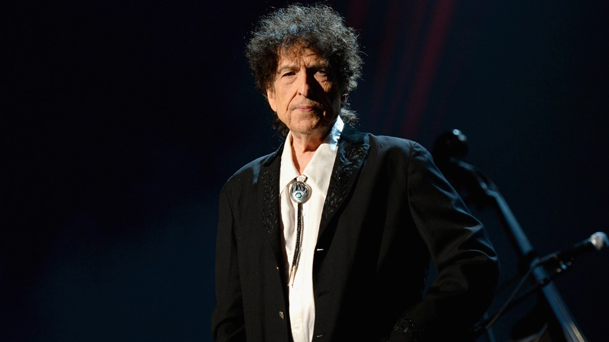 Bob Dylan, müzik koleksiyonunun tamamını Sony Music’e satıyor