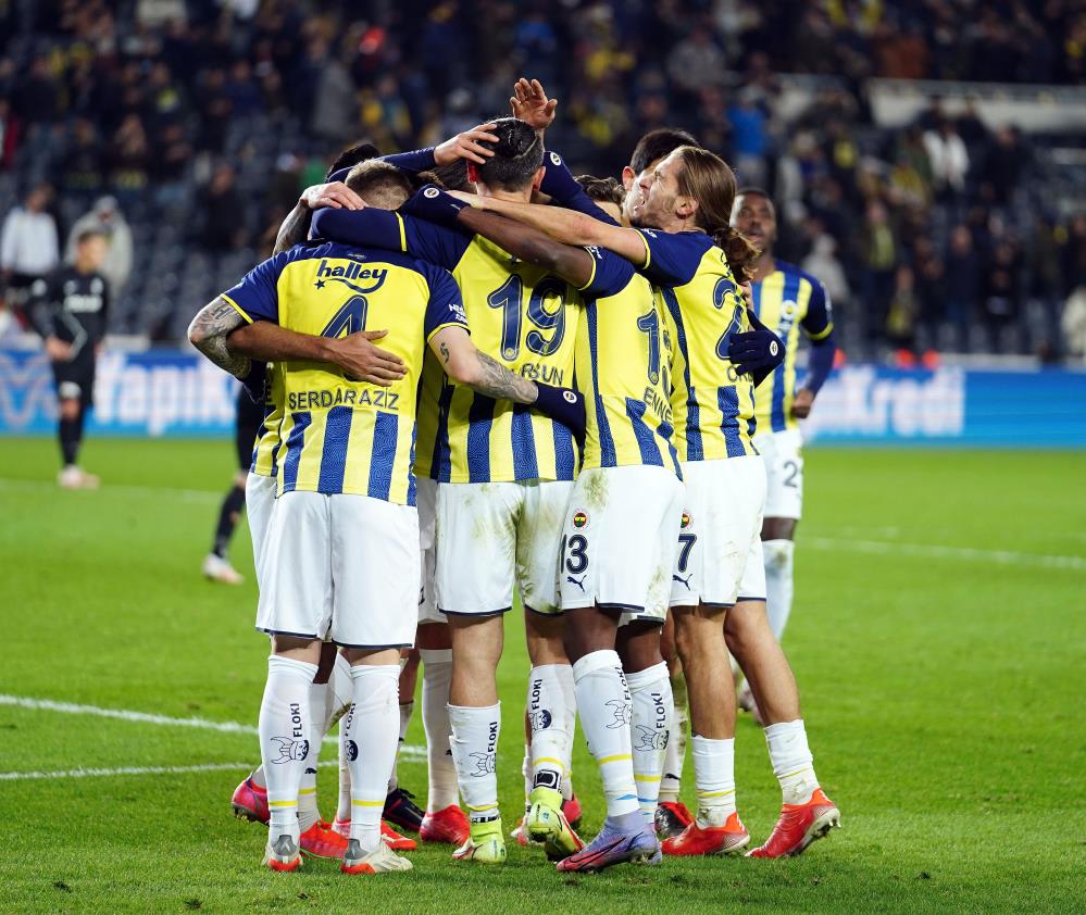 Fenerbahçe, sahasında Altay’ı 2-1 yendi