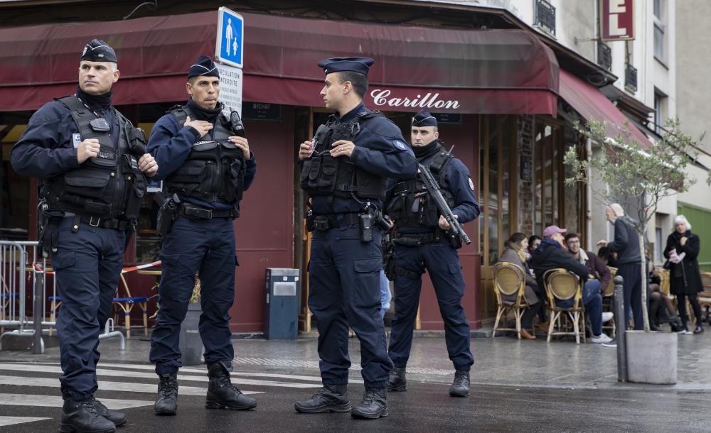 Fransa’da 6 polise ırkçı hakaret ve şiddetten hapis cezası