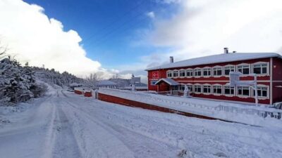 Kastamonu’nun 14 ilçesinde eğitime kar engeli