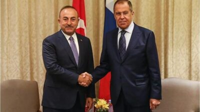 Bakan Çavuşoğlu, Rus mevkidaşı Lavrov ile görüştü