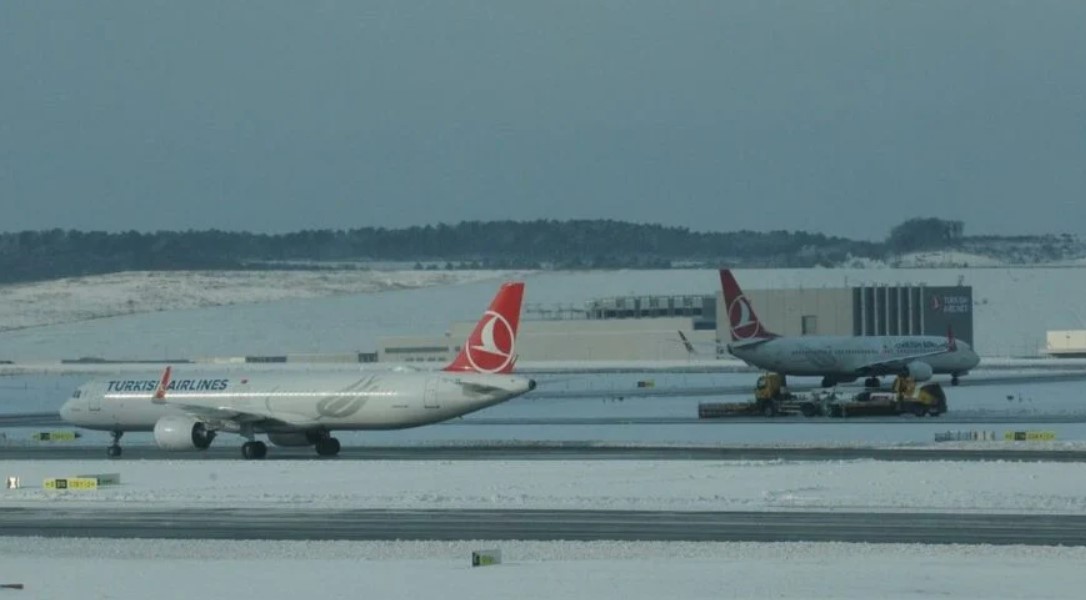 İstanbul Havalimanı’nda uçuşlar durduruldu