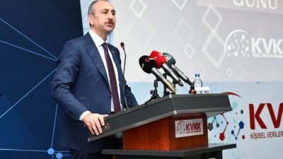 Bakan Gül: FETÖ’vari anlayışın gerçekleşmemesi için hukukun tedbir alması görevdir