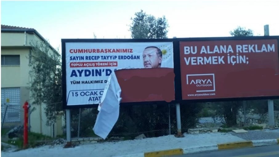 Cumhurbaşkanı Erdoğan’ın afişlerini yırtan kişi gözaltında