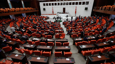 TBMM’de yoğun mesai… Gündemde ‘fezleke’ ve ‘ek zam’ var…