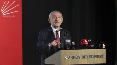 Kılıçdaroğlu: Sanatçıları baş tacı etmek bizim görevimizdir