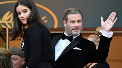 John Travolta’nın kızı Ella Travolta şarkıcı oldu