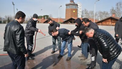 Bursa’da güvenlikçilere ‘göz yaşartan’ eğitim