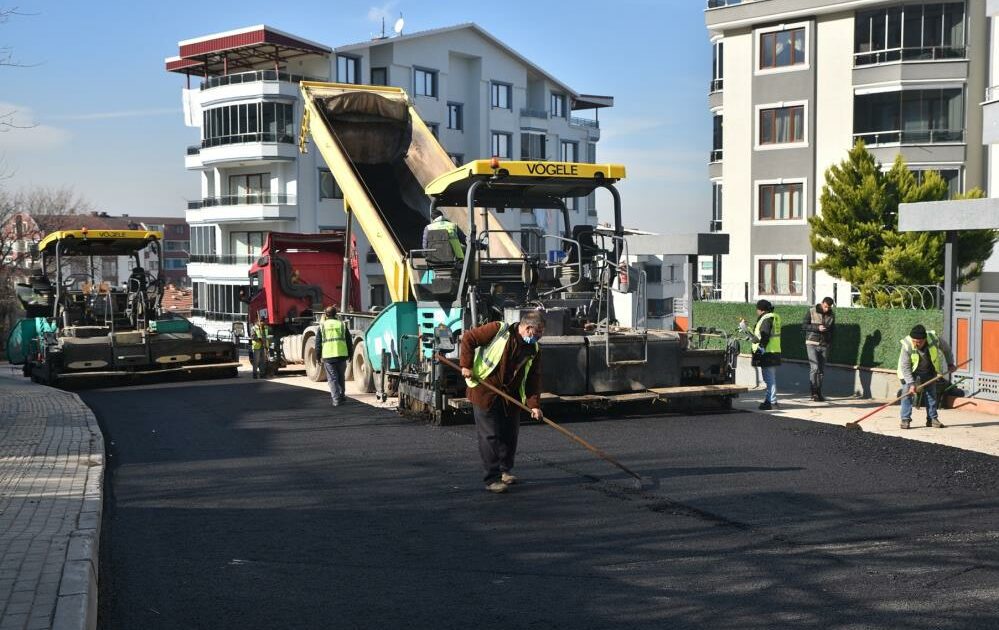 Bursa’da yeni yatırımlarla yollarda konfor artıyor