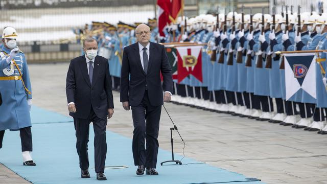 Cumhurbaşkanı Erdoğan, Lübnan Başbakanı Mikati’yi resmi törenle karşıladı