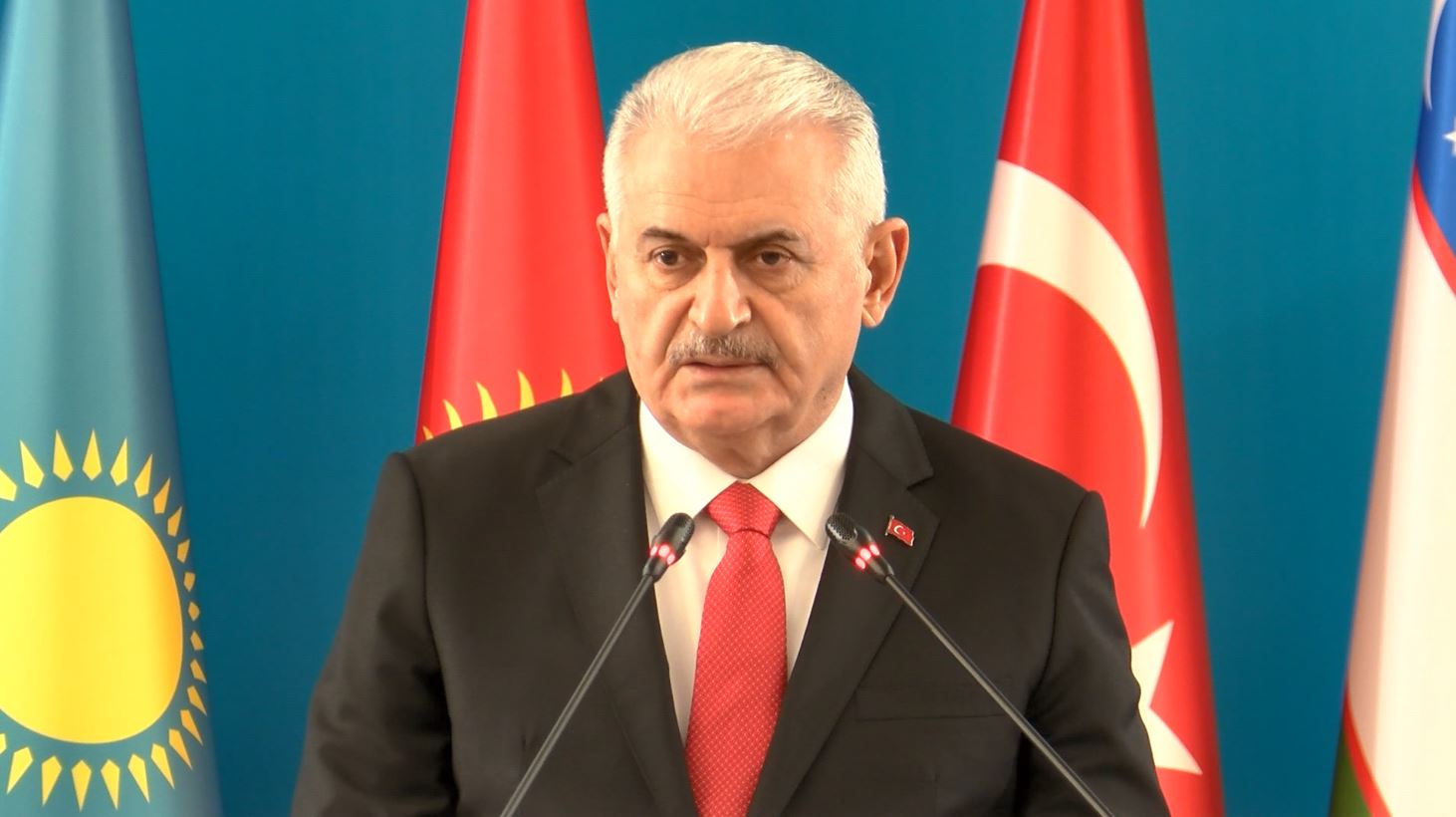 Binali Yıldırım’dan, Kazakistan ve Kuzey Kıbrıs mesajı 