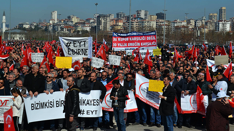 DİSK’in 55. yaşına EYT damga vurdu!