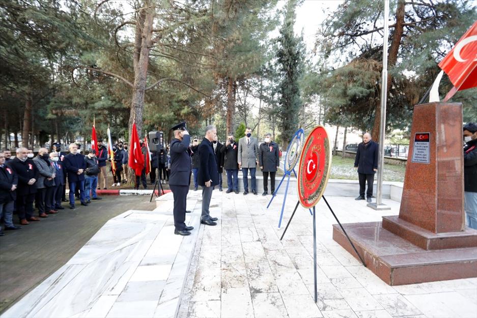 İnegöl’de Çanakkale Zaferinin 107. yılında şehitlerimiz minnetle anıldı