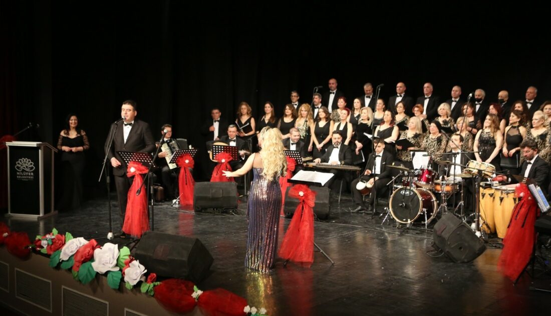 Bursa’da TSM Korosu’ndan muhteşem konser