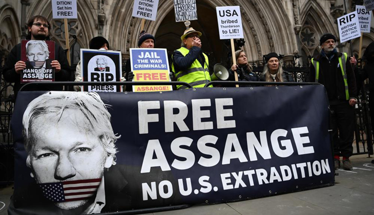 İngiltere’den Julian Assange kararı