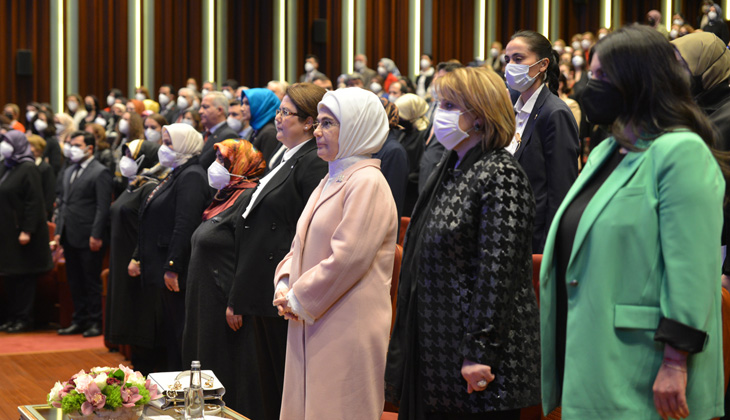 Emine Erdoğan: Kadınların hak ettikleri gibi bir hayat sürmelerini istiyorsak, önce savaşları durduralım